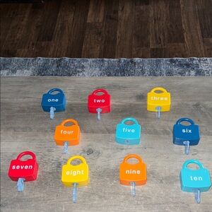 Educational Toys For Kids - Lock Key + Matching Game